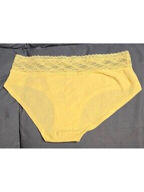 NWT Victoria’s Secret Lace Waist Hiphugger Panty Yellow Size M
